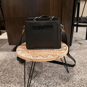 Steve Madden Women’s Bevelyn Black Structured Crossbody Satchel